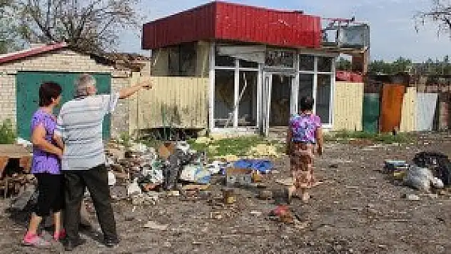 Donetsk'te halk kenti terk ediyor