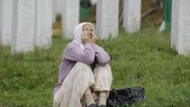 Hollanda Srebrenitsa soykırımında kısmen suçlu bulundu
