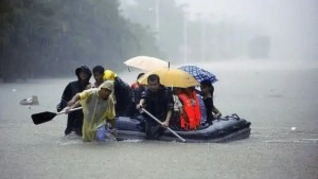 Çin'de şiddetli yağışlar nedeniyle 18 kişi öldü