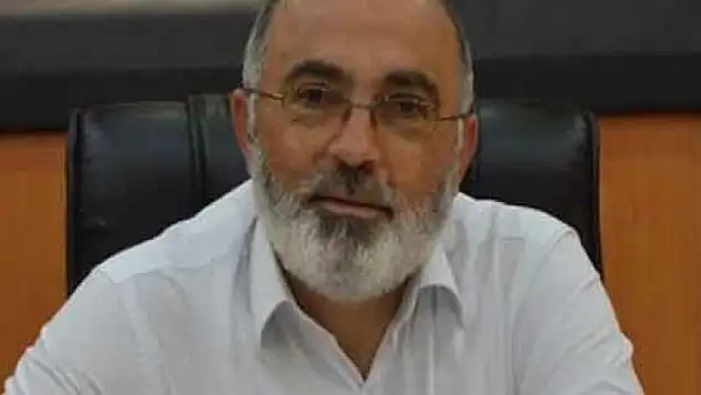 AK Parti'nin adayı seçime günler kala adaylıktan çekildi