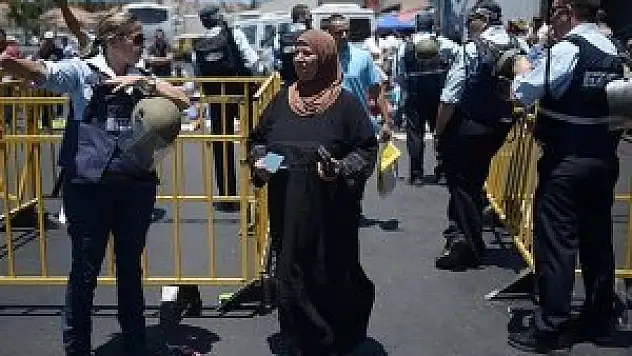 İsrail'den Filistinlilere Kudüs yasağı