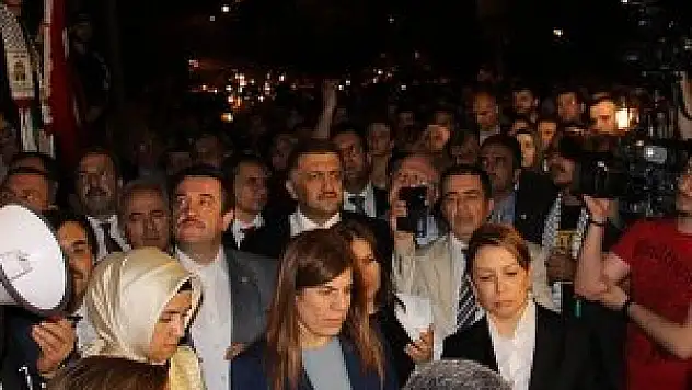 Türkiye dün gece Gazze için ayaktaydı