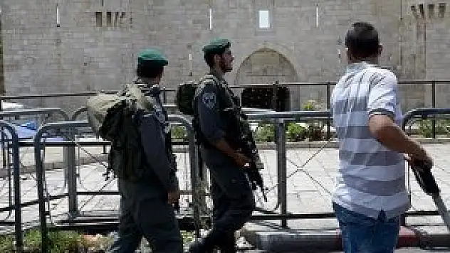 Mescid-i Aksa'da çatışma çıktı