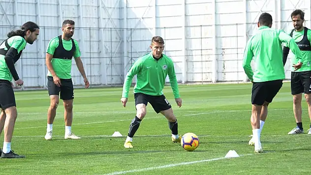 Konyaspor, Başakşehir'e yoğun tempoda hazırlanıyor