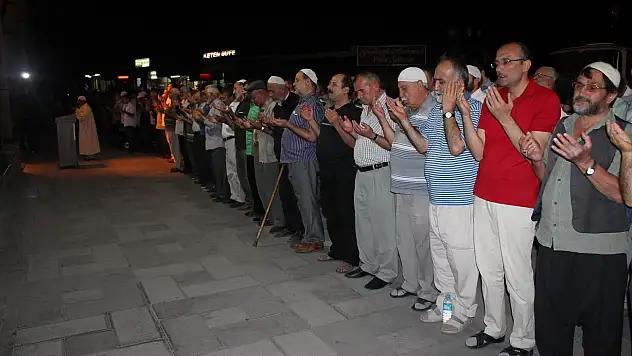 Konya'da İsrail protesto edildi