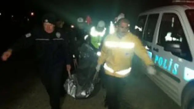 Otomobil tarlaya uçtu: 1 ölü, 1 yaralı