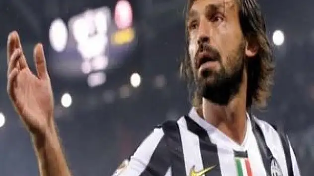 Galatasaray'dan Pirlo bombası!