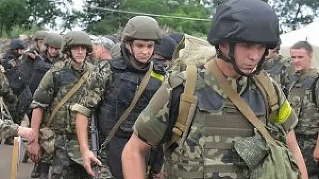 Ukrayna'da 35 Rus asker ele geçirildi