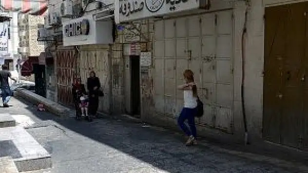 Kudüs ve Batı Şeria'da İsrail'in saldırılarına protesto