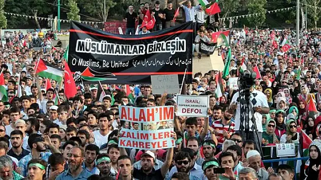 Konya'da İsrail'e tepki mitingi