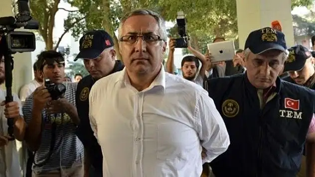 Hakan Fidan'a kelepçe takacak elleri kelepçelendi