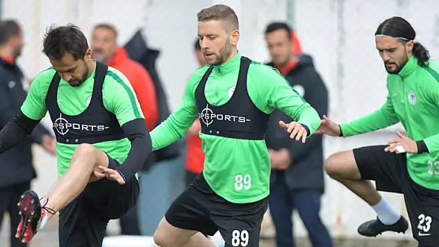 Konyaspor'da cezalı ve sakat oyuncular var!