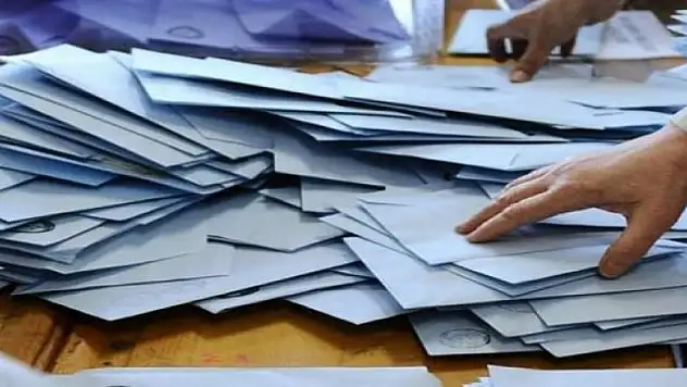 Oylar yeniden sayıldı, kazanan değişti!