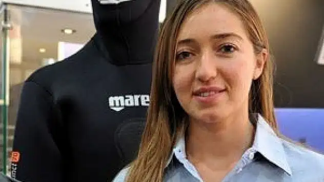 Milli sporcu Ercümen'den yeni rekor