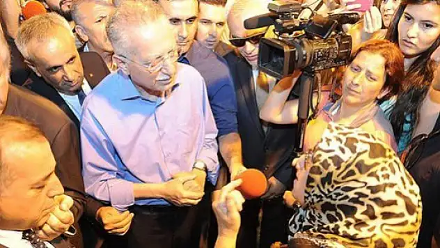 İhsanoğlu'na şok tepki: Milleti enayi yerine...