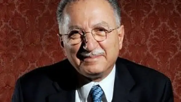 İhsanoğlu'ndan vatandaşı şaşırtan mesaj