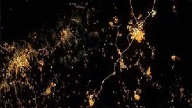 Saldırılar uzaydan görünüyor!