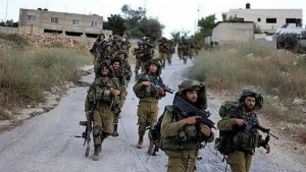 İsrail 65 bin yedek askeri silah altına aldı