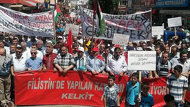 İsrail saldırılarına tepkiler dinmiyor