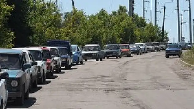 Ukrayna'da halk ordunun kontrolüne geçen kentlere dönüyor