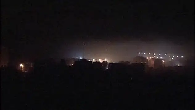 Gazze yoğun bombardıman altında