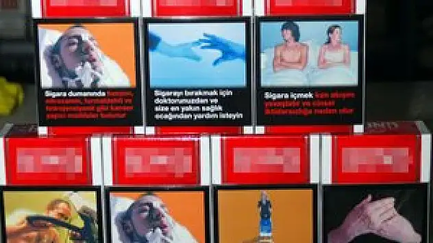 Sigara paketinin cazibesi kaybolacak