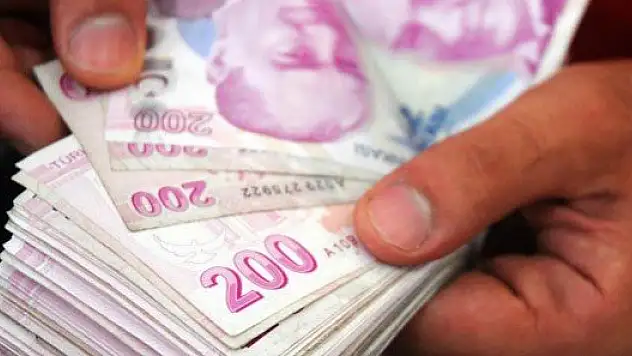 Türkiye'ye havadan para yağdı!