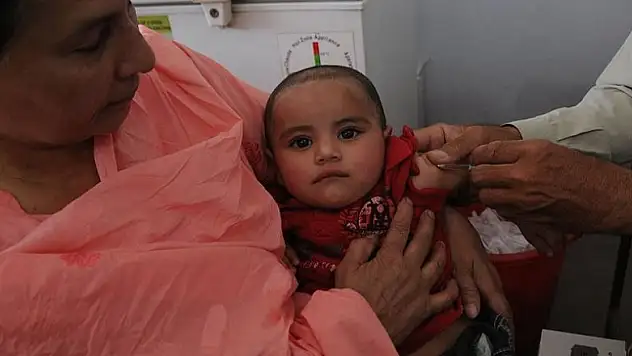 Dünyada kızamık vakaları dört kat arttı