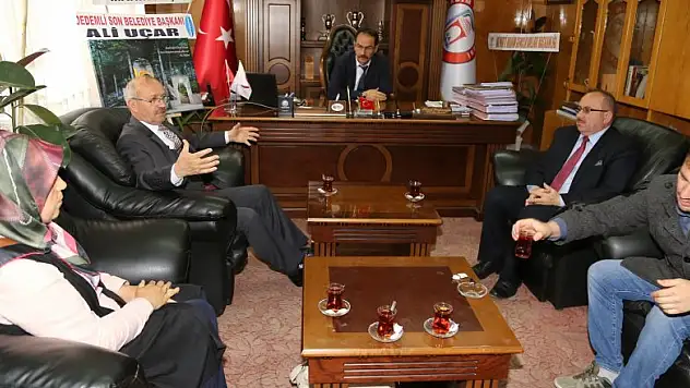 Sorgun Hadimioğlu'na tebrik ziyaretinde bulundu