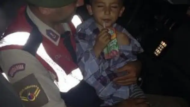 Kayıp çocuk ormanda bulundu