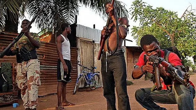 Seleka ve anti-Balaka grupları arasında çatışma: 22 ölü