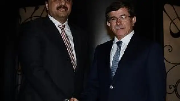 Davutoğlu El-Atiyye ile görüştü