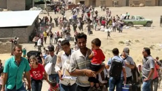 Irak'ta sığınmacı ailelere yardım