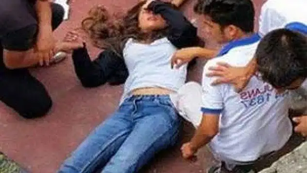 Film setinde talihsiz kaza!