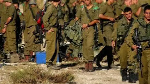 İsrail ordusu Gazze sınırına konuşlandı