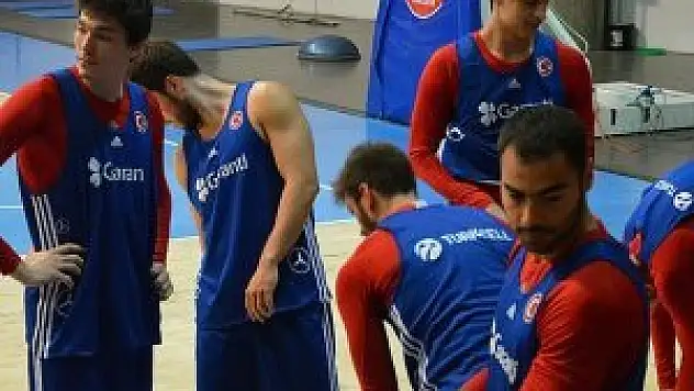 '12 Dev Adam' hazırlıklarını sürdürüyor