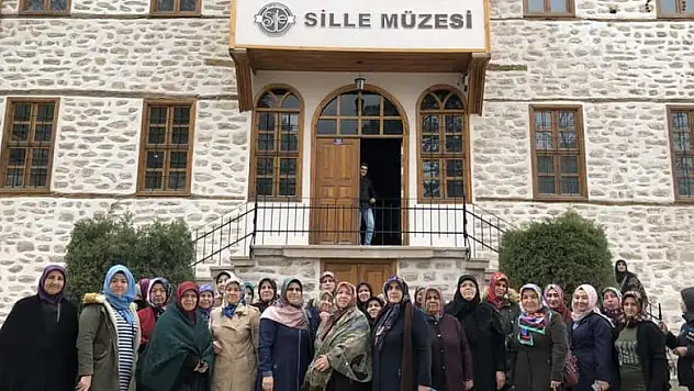 Karapınar ASEM Konya'ya gezi düzenledi