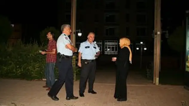 Kadın doktora kapkaç