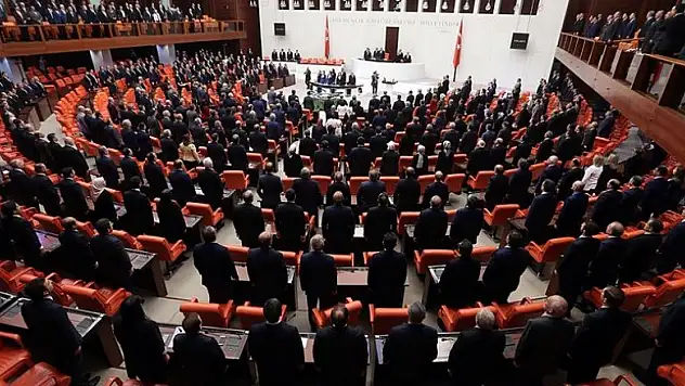 TBMM iki aylık aranın ardından çalışmalarına başlıyor