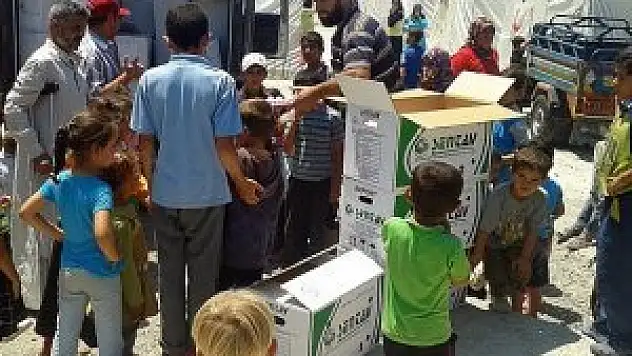 Türkiye Suriyeli Türkmenlere sahip çıkıyor