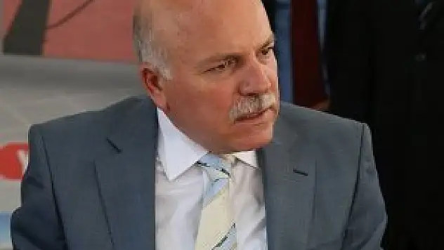 AK Parti'ye yakın insanlar tehdit altında