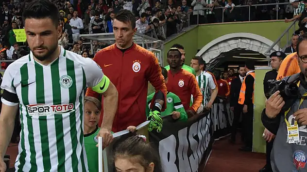 Aykut Kocaman, 11'i bozmadı