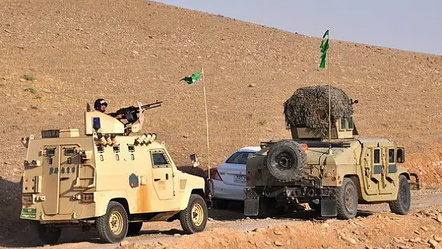 ABD IŞİD'i havadan vurdu: 8 ölü 20 yaralı