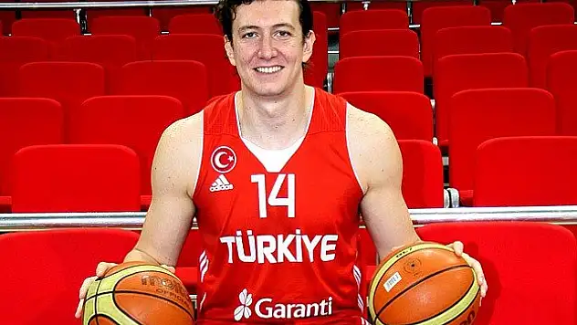 Dünya Kupası'nda başarılı olmayı hedefliyoruz