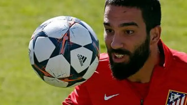 Arda Turan sakatlandı