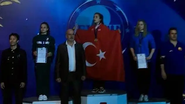 Meram Belediyesporlu Sıla Avrupa Şampiyonu oldu