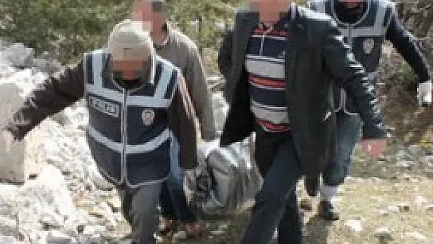 'İzmir Canavarı' bu kez 2 arkadaşını öldürüp gömdü