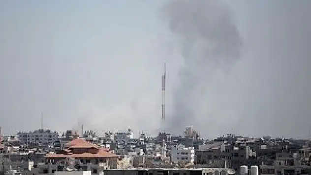 İsrail Deyr el-Belah'a saldırı düzenledi