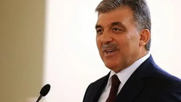 Türkiye gerçek gündemine dönmeli