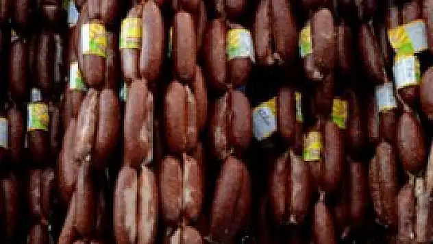 Kırmızı-beyaz ayrıştı, et sektörü karıştı